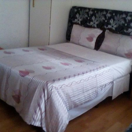 Guest House Macauly Johannesburg Luaran gambar